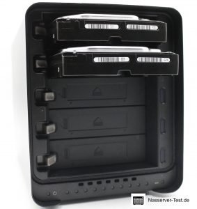 Drobo 5N2 Front mit 2 Festplatten Was ist ein NAS Server?